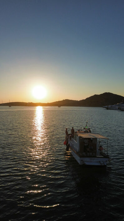 Paros boat excursions